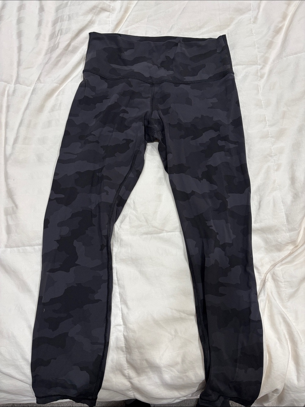 lululemon athletica Girls' Black & Charcoal Camo Leggings
